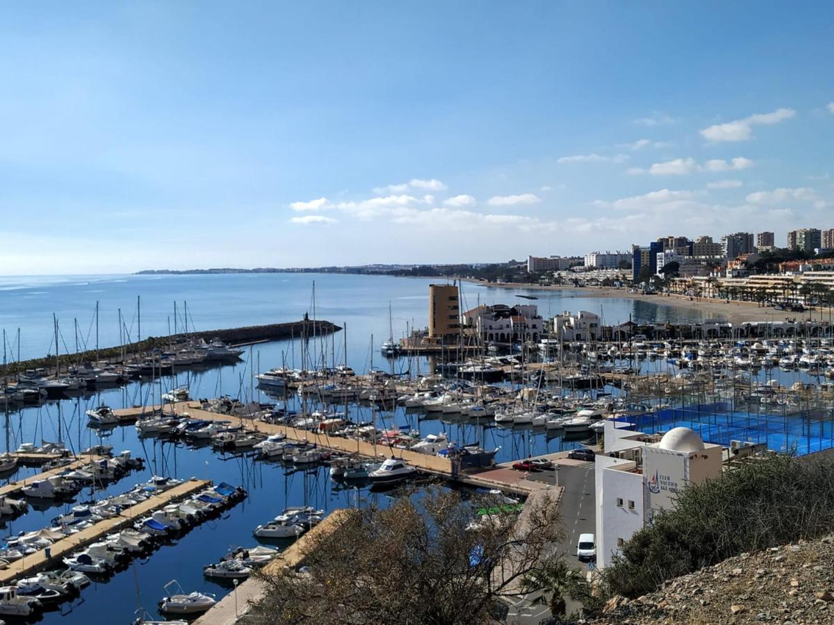 アグアドゥルセMediterraneo Luxアパートメント エクステリア 写真